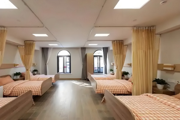 昏鸦尽